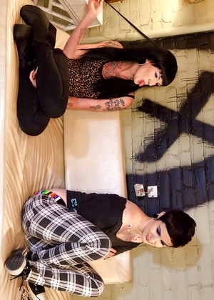 free sex pornphoto 1 Joanna Angel convinsing-reality-bongo-xxx joannaangel