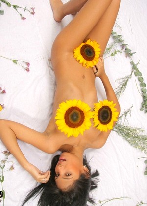 free sex pornphoto 15 Karla Spice evilynfierce-posing-tub karlaspice