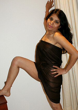 free sex pornphoto 10 Kavya Sharma xxx1040-skirt-altin-angels kavyasharma