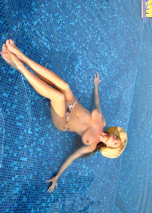 free sex pornphoto 12 Kelly Madison shawed-bikini-collegge kellymadison