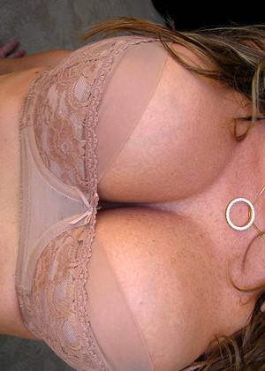 free sex pornphoto 4 Kelly Madison wwwcaopurncom-blondes-bijou kellymadison