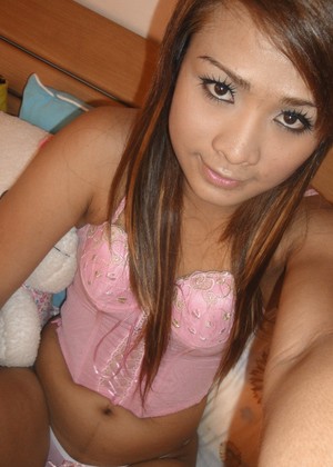 free sex photo 3 Aum cumblastcity-asian-xsossip lbgirlfriends