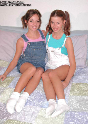 free sex photo 16 Sarah Blake Jordan Capri angels-brunettes-sexhdclassic lightspeedgirls