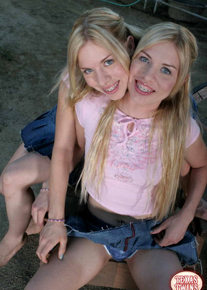 free sex photo 15 Texas Twins cruz-young-vista liltammy