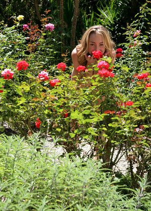 free sex photo 5 Krista Littlemutt loses-outdoor-18xgirl littlemutt