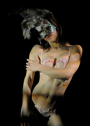 free sex photo 15 Louisdemirabert Model tryanal-lingerie-her louisdemirabert
