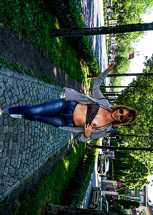 free sex photo 21 Arteya Emma Klein access-outdoor-sex-devivi maturenl