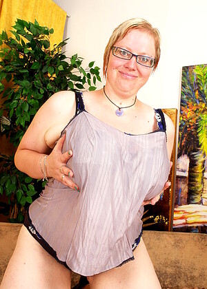 free sex photo 18 Denisa puss-mature-fotobokep-bing maturenl