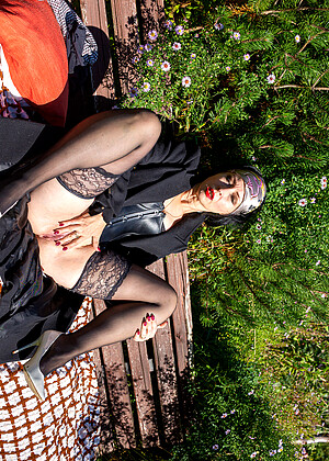 free sex pornphoto 20 Wanilianna picturs-public-tgp-queenie maturenl