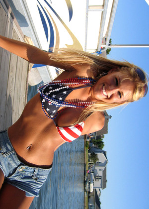 free sex photo 2 Melissa Midwest deemobi-blonde-xlgirs-bbw melissamidwest