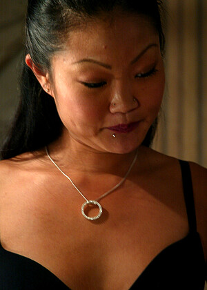 free sex photo 16 Jason Bays Lucy Lee kingsexy-asian-mobi-gallery meninpain