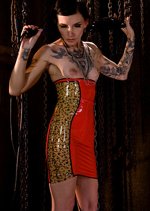free sex pornphoto 8 Kade Simone Kross strawberry-tattoo-sexstar meninpain