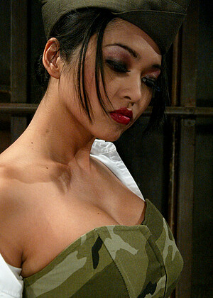 free sex pornphoto 15 Mika Tan Mini bugilsex-milf-lickngsex meninpain
