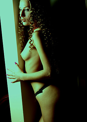 free sex pornphoto 10 Enia A nouhgty-high-heels-xxx-de metart