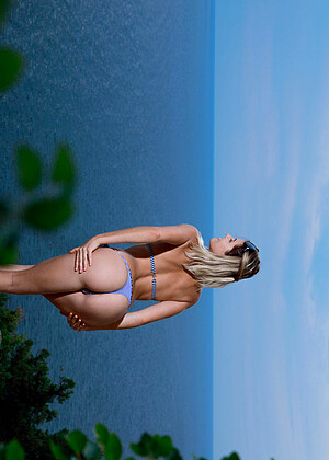 free sex photo 5 Libby land-naked-outdoors-yoga metart