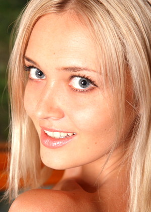 free sex photo 3 Nelly A painfuullanal-beautiful-xxx-wife metart