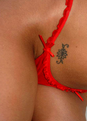 free sex pornphotos Milfhunter Milfhunter Model Bikini Blowjob Nekane