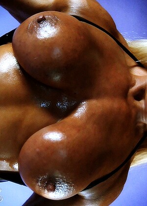 free sex photo 4 Lisa Cross wetspot-milf-nakedgirl modelmuscles