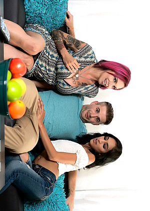 free sex photo 2 Anna Bell Peaks Destiny Lovee Jessica Jaymes Nathan Bronson chase-babe-imagescom mylf