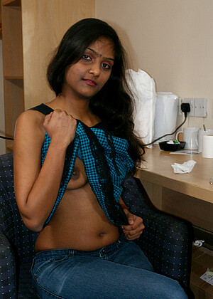 free sex photo 12 Divya wowgirls-tiny-tits-confidential mysexydivya