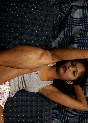 free sex pornphoto 6 Mysexydivya Model sexclub-spreading-angel-summer mysexydivya