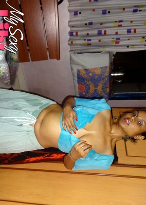 free sex photo 4 Lily Singh bigblack-indian-daddy mysexylily