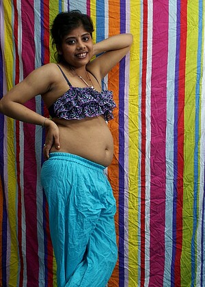 free sex pornphoto 4 Rupali glamor-indian-blows mysexyrupali