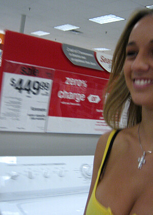 free sex photo 10 Nikki Sims leigh-non-nude-bonbon nextdoornikki