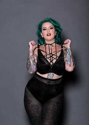 free sex photo 9 Galda Lou match-tattoo-rar nothingbutcurves