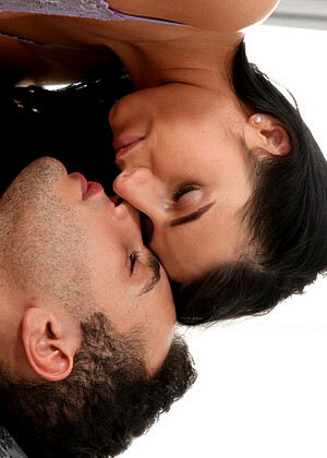 free sex pornphoto 7 Nelly Kent Raul Costa xdasi-kissing-bigcock-squ nubilefilms