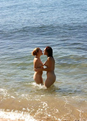 free sex photo 1 Nudebeachhouse Model pepper-outdoor-jizz-bom nudebeachhouse