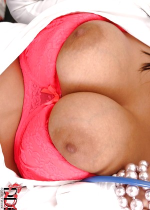 free sex photo 13 Sandra Boobies Jasmine Black newbie-nipples-cupcake onlyblowjob