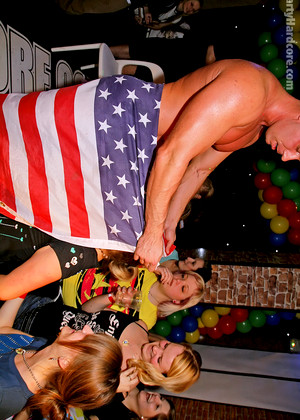 free sex pornphoto 5 Partyhardcore Model babeslip-jeans-nudeboobs partyhardcore