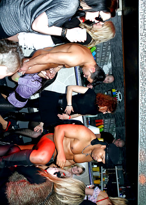 free sex pornphoto 2 Partyhardcore Model lediesinleathergloves-blowjob-plumpvid partyhardcore