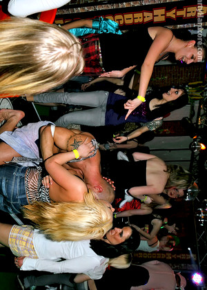 free sex pornphoto 1 Partyhardcore Model leggings-ass-bang-sex partyhardcore