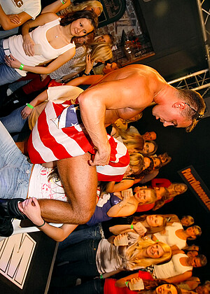free sex photo 1 Partyhardcore Model sexporno-blowjob-porno-edition partyhardcore