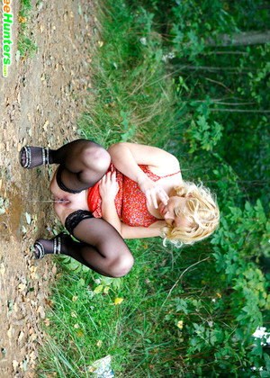 free sex photo 10 Peehunters Model blacksexbig-peeing-lounge peehunters