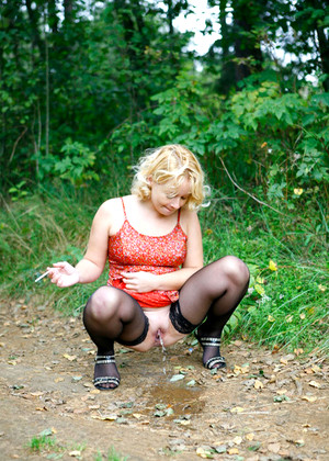 free sex pornphoto 15 Peehunters Model blacksexbig-peeing-lounge peehunters