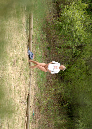 free sex pornphoto 11 Peehunters Model slurped-outdoor-pissing-fucking-pics peehunters