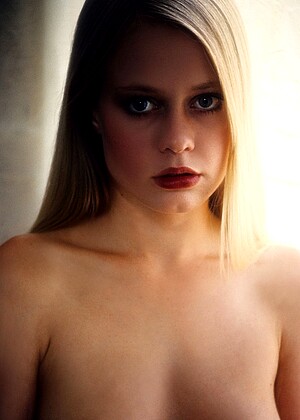 free sex pornphoto 20 Carrie Nelson suzie-blonde-xxc-cock penthousegold