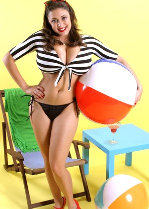 Pinupfiles Miriam Gonzalez Anissa Bikini Actress