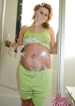 Preggokatie Katie Girlsxxx Pregnant Bust