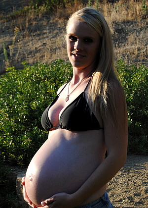 free sex photo 4 Hydii May gadget-pawg-downlod pregnantkristi
