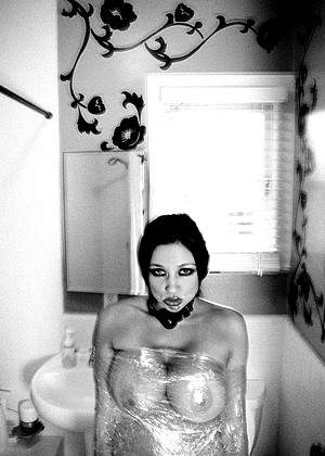 free sex pornphoto 10 Audrey Bitoni pothoscom-brunettes-com premiumpass