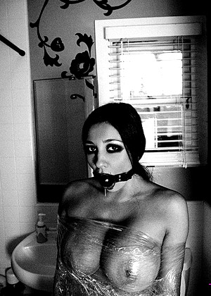 free sex pornphoto 11 Audrey Bitoni pothoscom-brunettes-com premiumpass