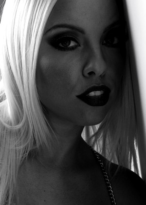 free sex pornphoto 18 Britney Amber votoxxx-redhead-lawan-1 puba