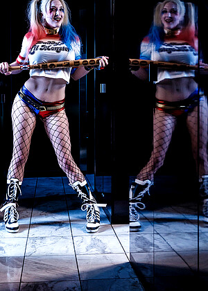 free sex pornphoto 4 Leya Falcon umur-blonde-fooxybabes pubanetwork