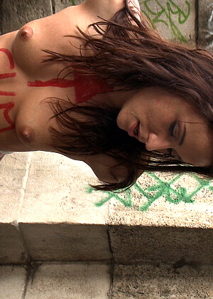 free sex photo 17 Niki Sweet Zenza Raggi ava-public-disgrace publicdisgrace