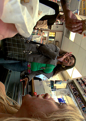 free sex photo 20 Tommy Pistol Amy Brooke ero-brunette-wifi-video publicdisgrace