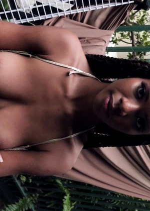 free sex pornphotos Publicpickups Nia Nacci Stepmother Black Teen New Moveis